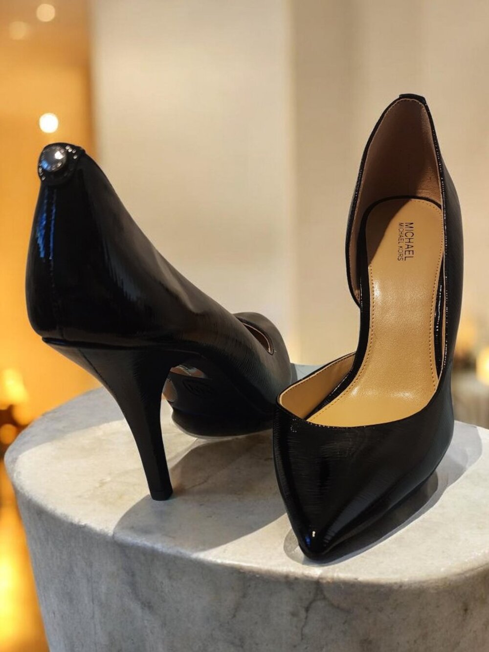 Michael Kors Black Patent Pumps – Size 9